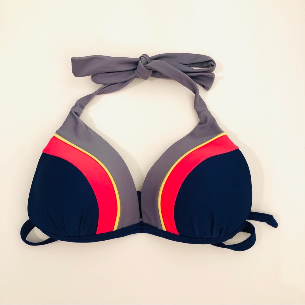 String padded bikini